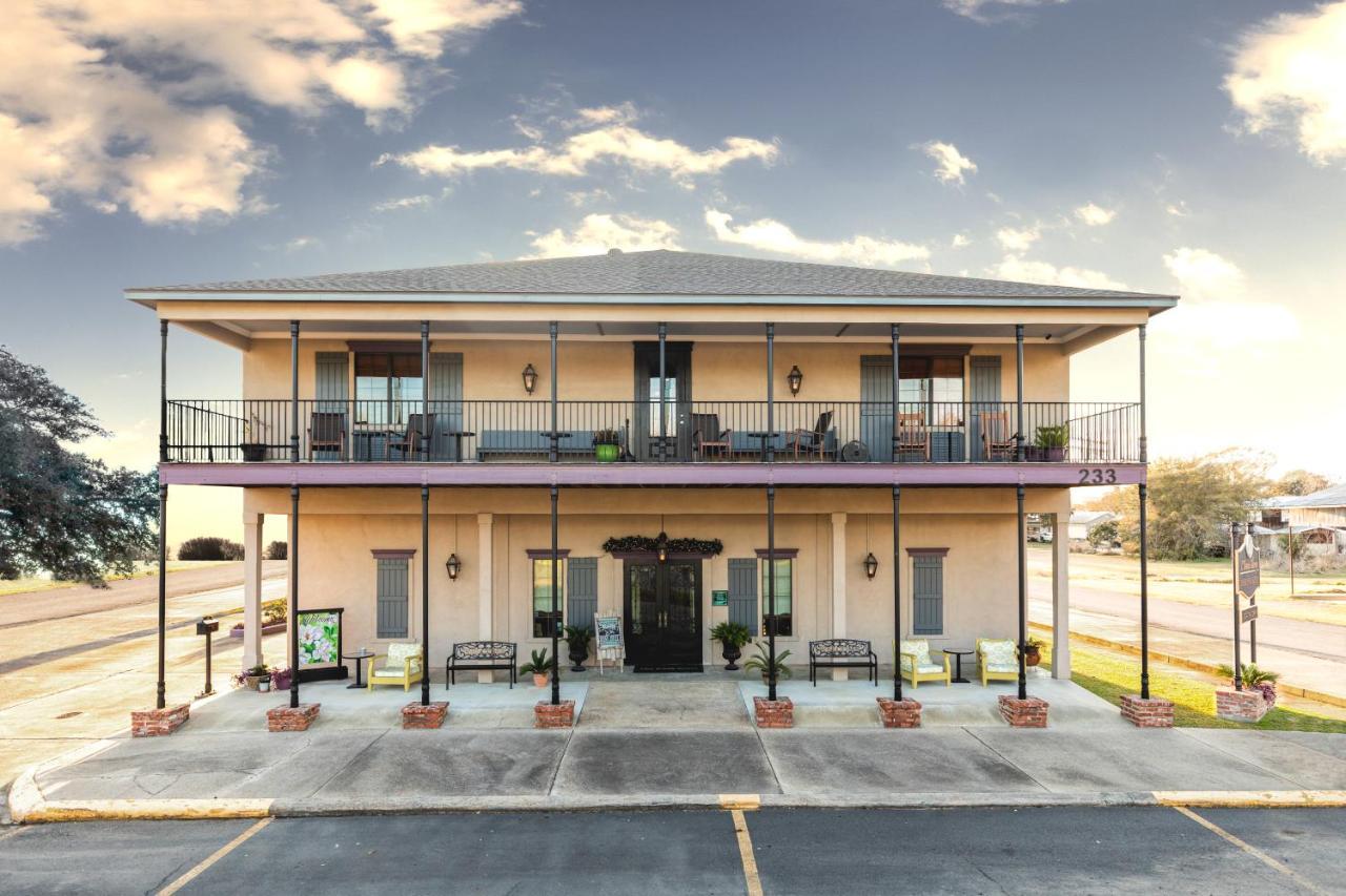 The Bank Hotel Lake Arthur Exterior photo